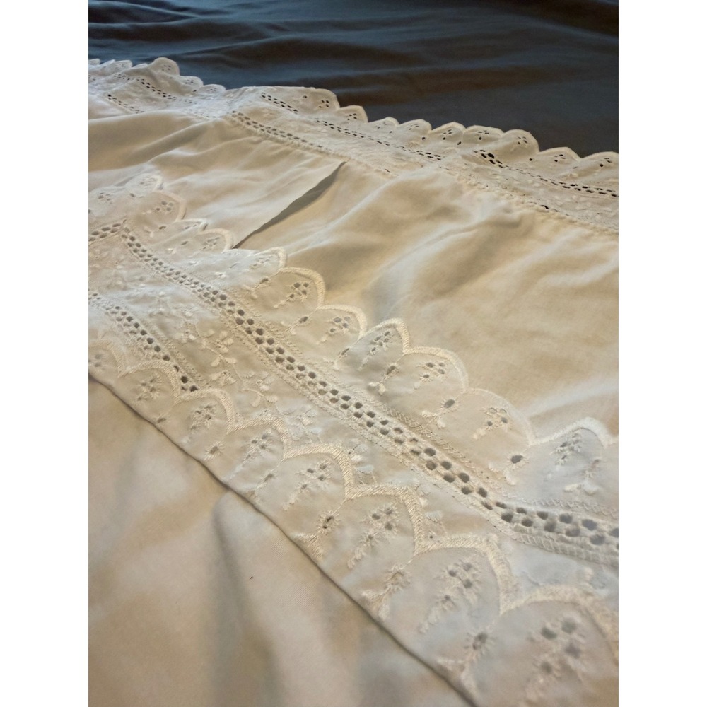 Wamsutta Vintage White Eyelet Lace Pillowcase and Sham Set 3pc USA Cottagecore - Picture 4 of 8